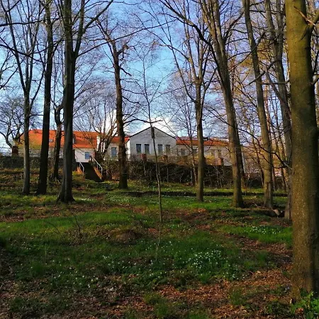Kreuzbergbaude Beim Berzdorfer Mit Wohlfuehl Sauna Szálloda Markersdorf