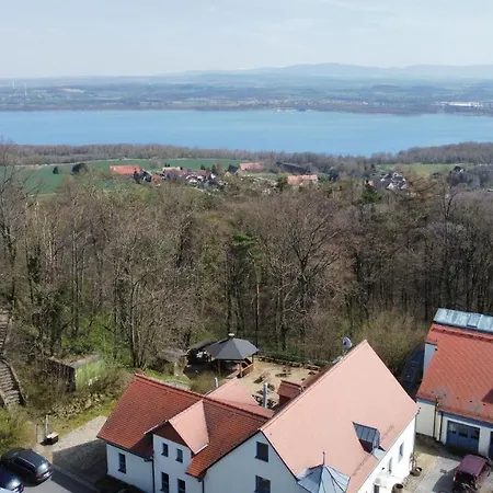 Szálloda Kreuzbergbaude Beim Berzdorfer Mit Wohlfuehl Sauna Markersdorf