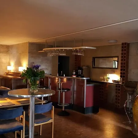 Hotel Kreuzbergbaude Beim Berzdorfer