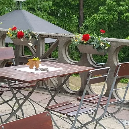 Kreuzbergbaude Beim Berzdorfer Mit Wohlfuehl Sauna *