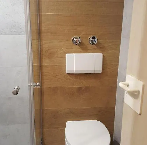ホテル Kreuzbergbaude Beim Berzdorfer Mit Wohlfuehl Sauna *