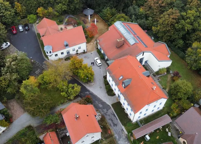ホテル Kreuzbergbaude Beim Berzdorfer Mit Wohlfuehl Sauna *