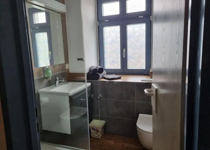 Kreuzbergbaude Beim Berzdorfer Mit Wohlfuehl Sauna Markersdorf