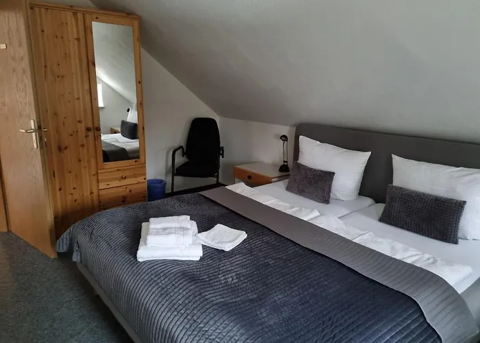 Kreuzbergbaude Beim Berzdorfer Mit Wohlfuehl Sauna ホテル